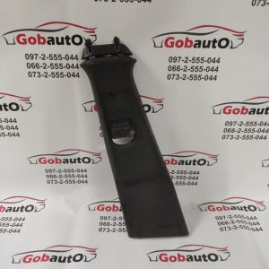 Б/У Обшивка середньої стійкі MERCEDES A180 A176 690 02 25