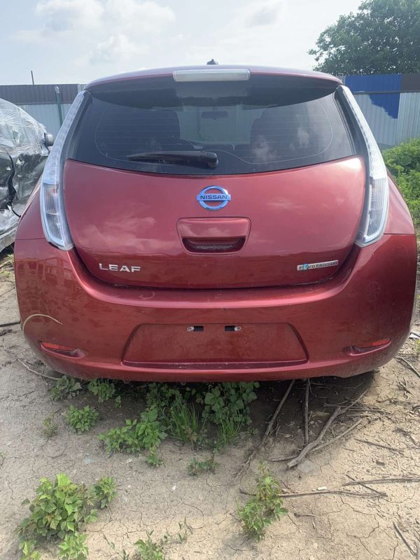 Б/У Бампер задній (колір NAH) NISSAN LEAF 850223NF0H