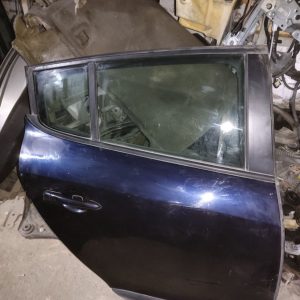 Б/У Дверка задня права 821006386R хетчбек RENAULT Megane III  RENAULT MEGANE III 821006386R