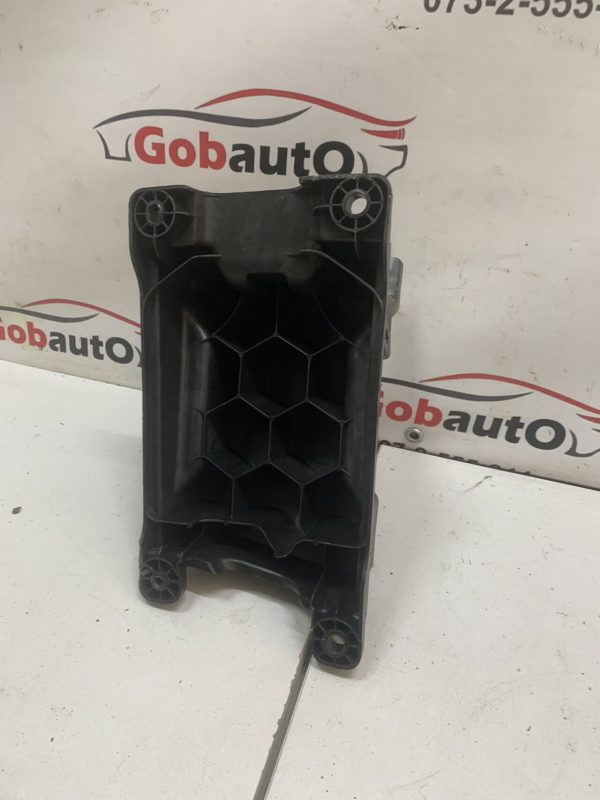 Б/У Кронштейн куліси RENAULT GRAND SCENIC III M105 8200830092