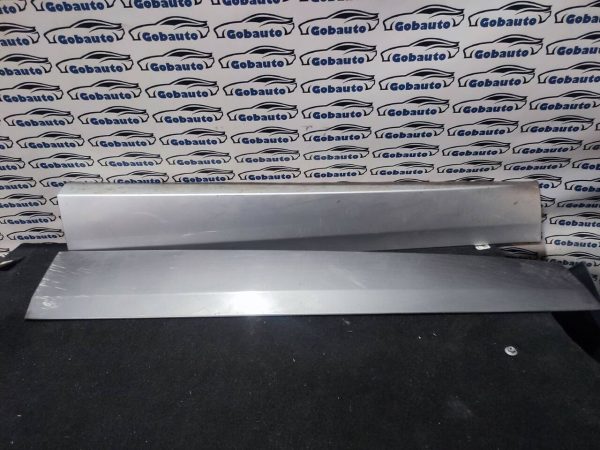 Б/У Накладка молдинг дверки перед лівий RENAULT SCENIC III GRAND SCENIC III 808770011R