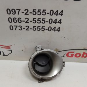 Б/У Решітка вентиляційна передня ліва NISSAN JUKE M103 687611KE0A