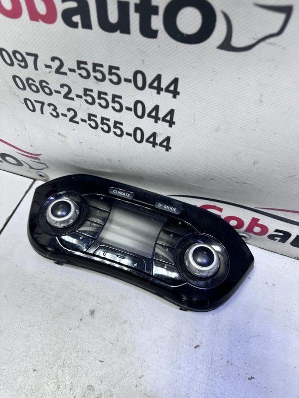 Б/У Блок керування кондиціонером кліматконтролем NISSAN JUKE М171 24845BV83A