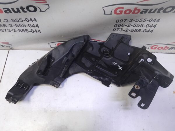 Б/У Кронштейн кріплення лівої фари RENAULT MEGANE III 622230005R