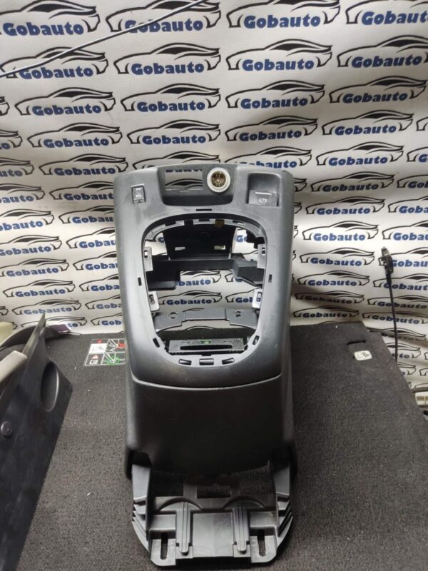 Б/У Консоль КПП RENAULT SCENIC III Grand III 969100038r