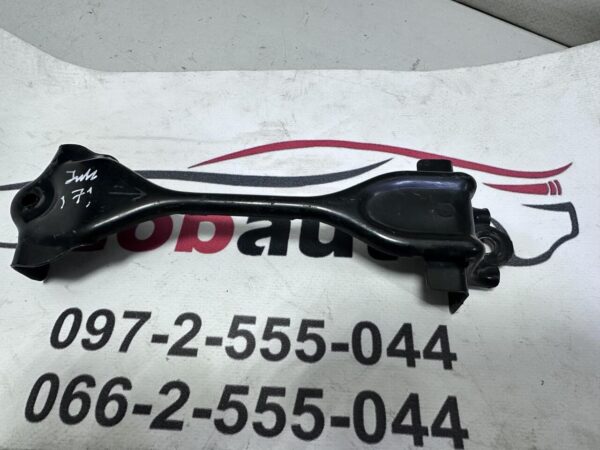 Б/У Кронштейн акумулятора NISSAN JUKE 244204M800