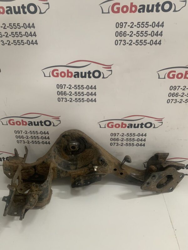 Б/У Важіль задній поздовжній правий NISSAN QASHQAI J10  55501JD00A