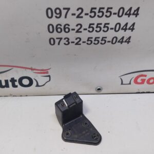 Б/У Кронштейн фари нижній правий NISSAN QASHQAI J10  17446802