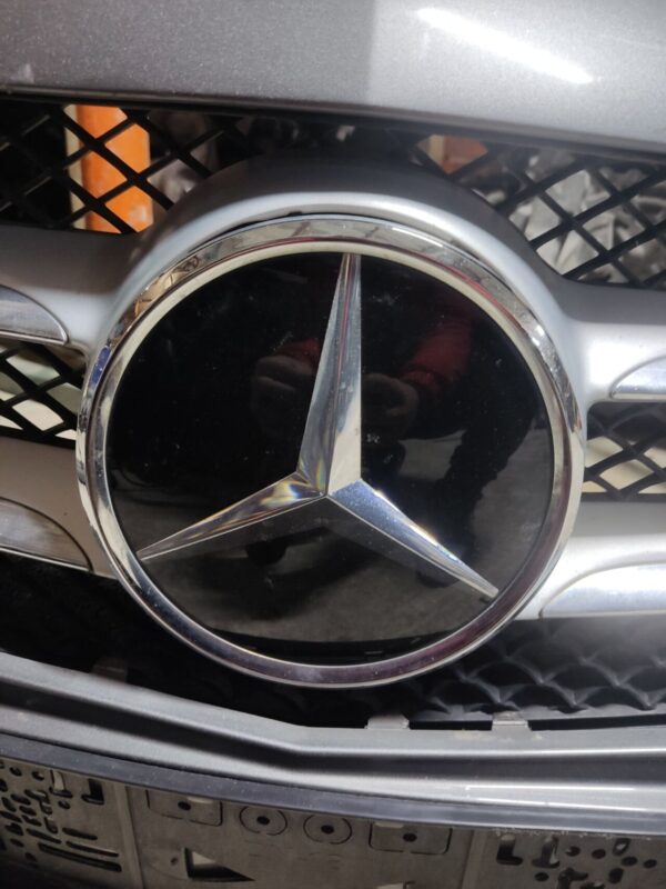 Б/У Значок MERCEDES A180 A 164 888 04 11
