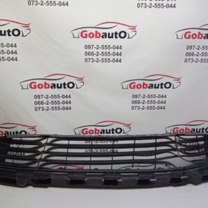 Б/У Решітка перед бампера  RENAULT MEGANE III 622540001R (1)