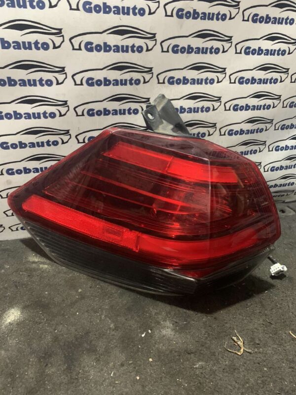 Б/У Ліхтар задній лівий NISSAN ROGUE 265554BA0A