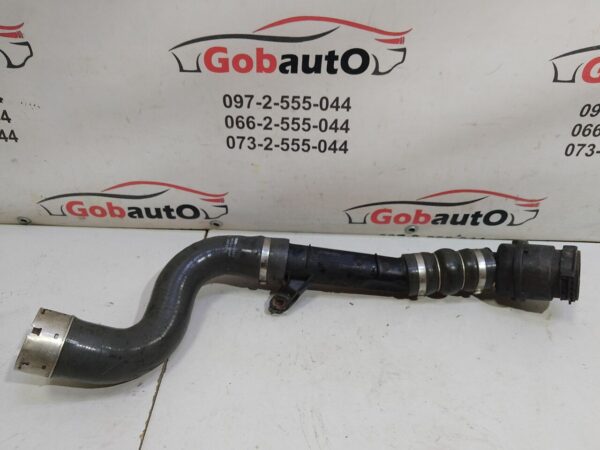Б/У Патрубок інтеркулера 1.5 DCI RENAULT MEGANE III 144604607R