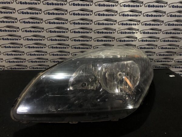 Б/У Фара перед ліва RENAULT SCENIC III 260600024r
