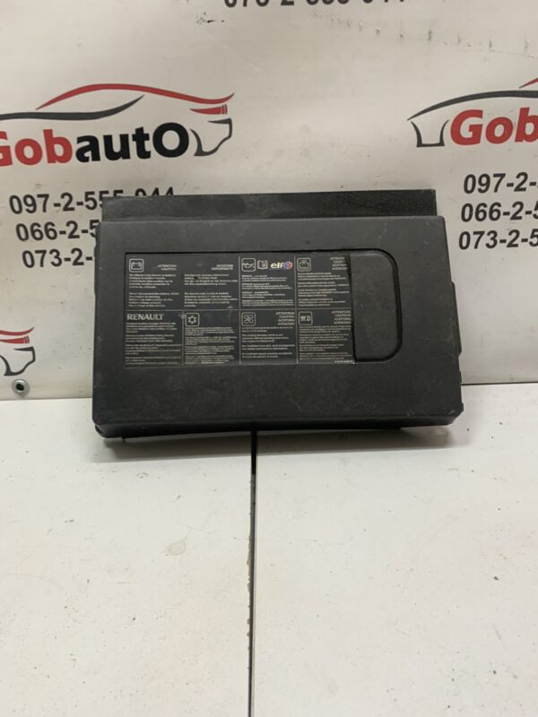 Б/У Кришка аккумулятора RENAULT GRAND SCENIC III M105 244970004R