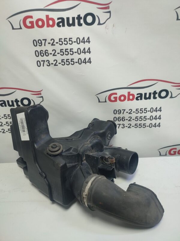 Б/У Резонатор корпус повітряного фільтра 2.0dci RENAULT LAGUNA III 8200686267