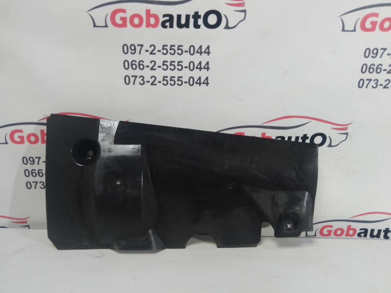 Б/У Захист паливного баку дефлектор нижний зад лівий PEUGEOT 3008 9804466680