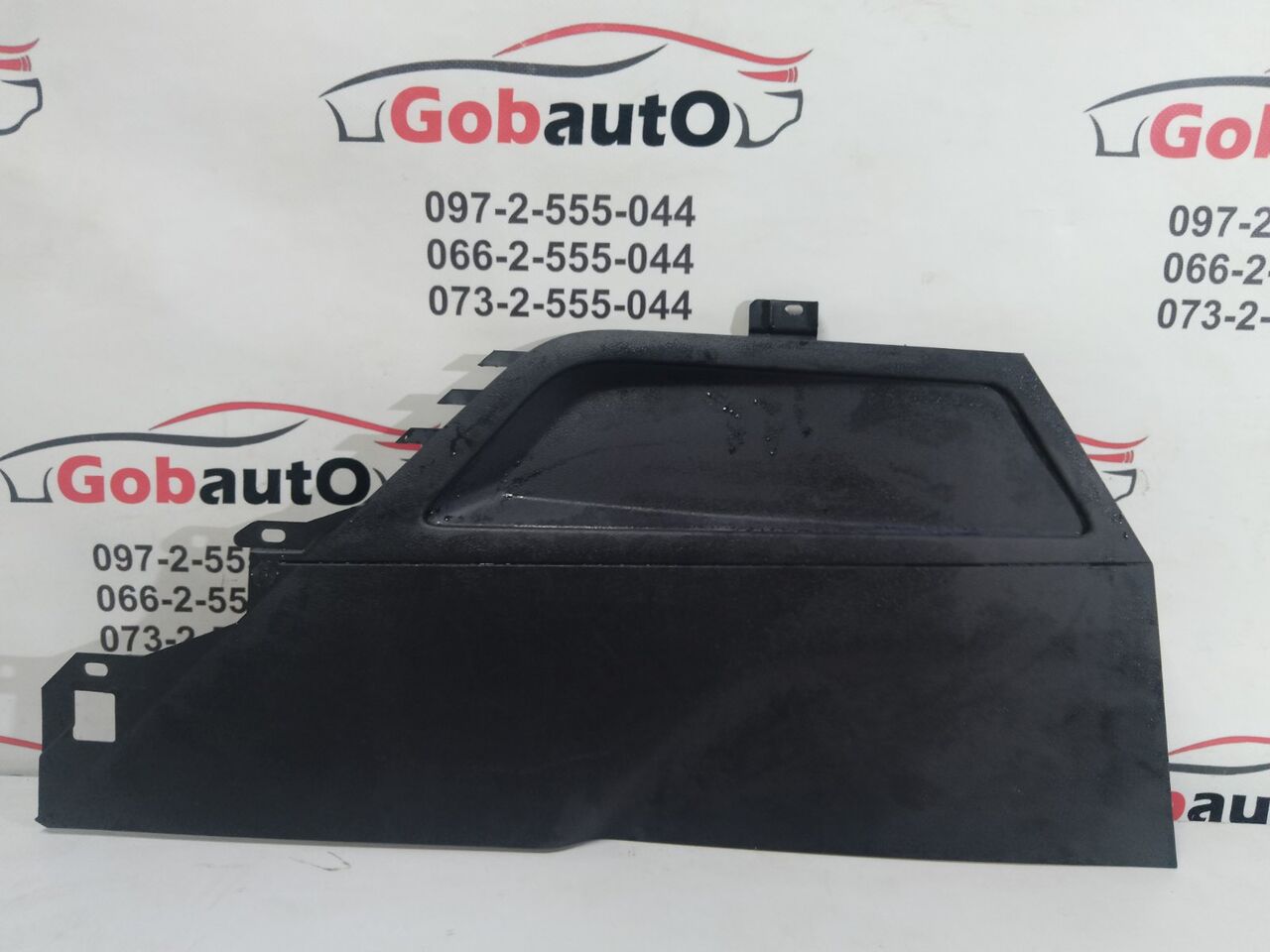 Б/У Накладка центральної консолі бокова ліва PEUGEOT 3008 9682928877