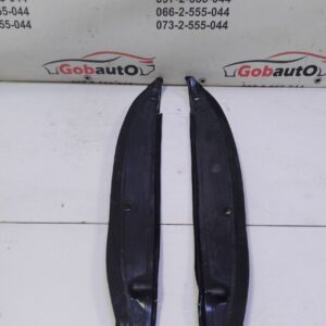 Б/У Накладка захист пильник крила переднього права/ліва RENAULT MEGANE III   631120005R