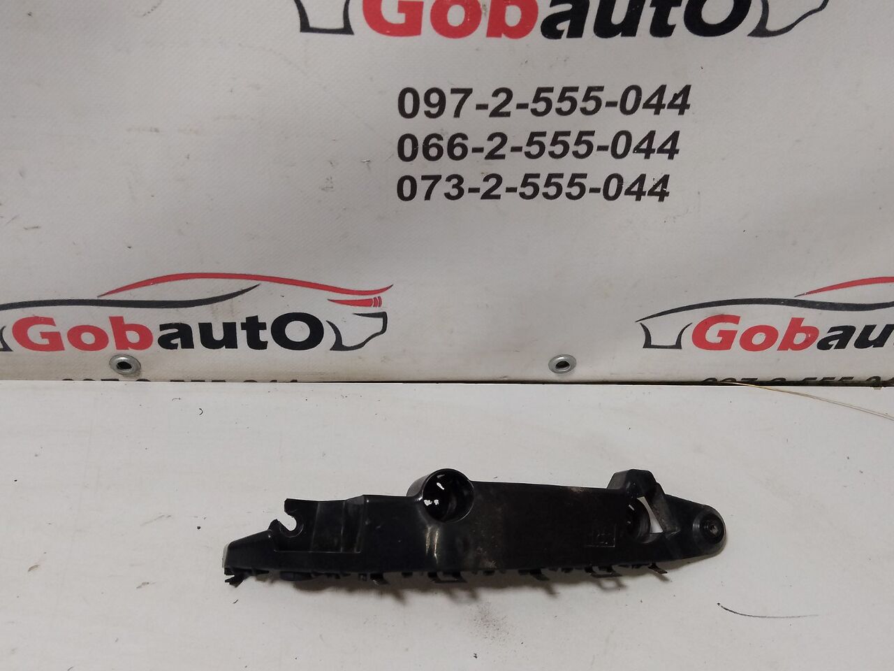 Б/У Кронштейн направляюча бампера переднього права NISSAN JUKE M 171 62222BV80A