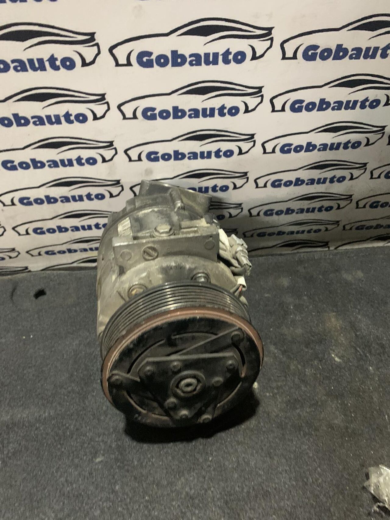 Б/У Компресор кондиціонера 2.0 dc RENAULT LAGUNA III 8200561276