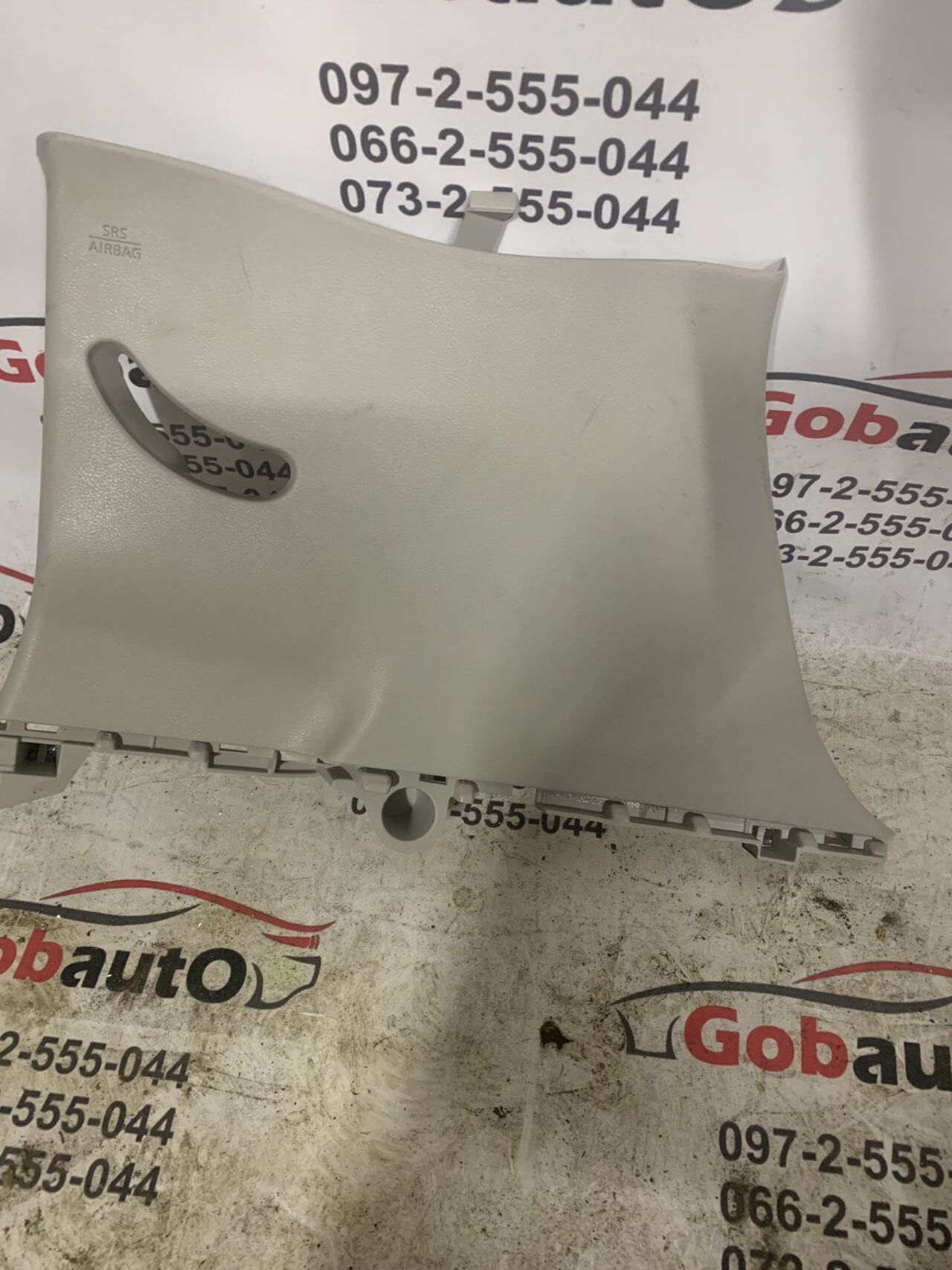 Б/У Накладка задньої стійки права NISSAN LEAF 76934-3NF0A