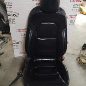 Б/У Сидіння пасажирське шкіра чорна