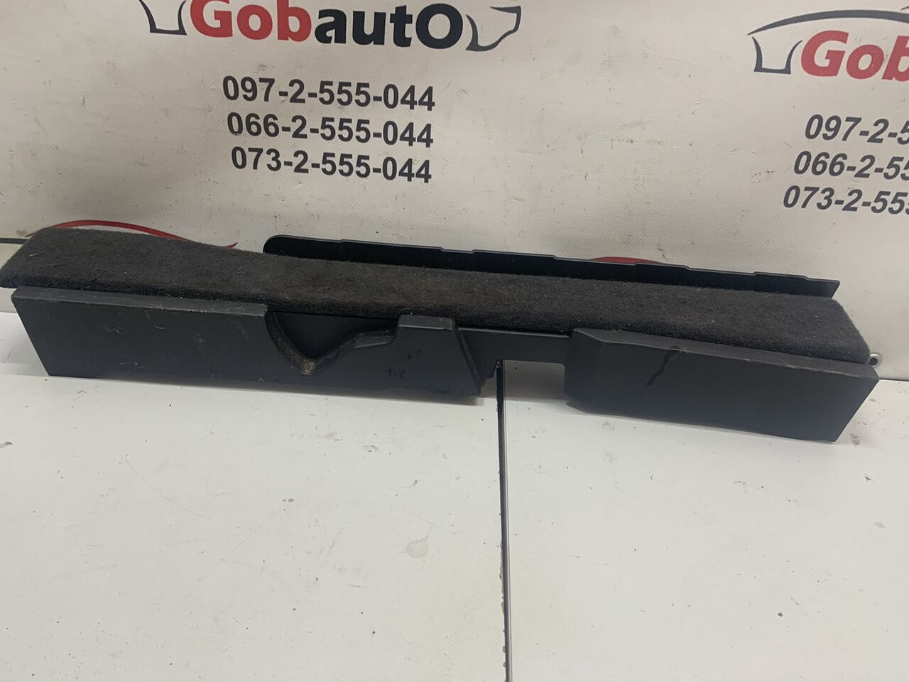 Б/У Накладка багажинка ліва RENAULT GRAND SCENIC III М105 849510081R