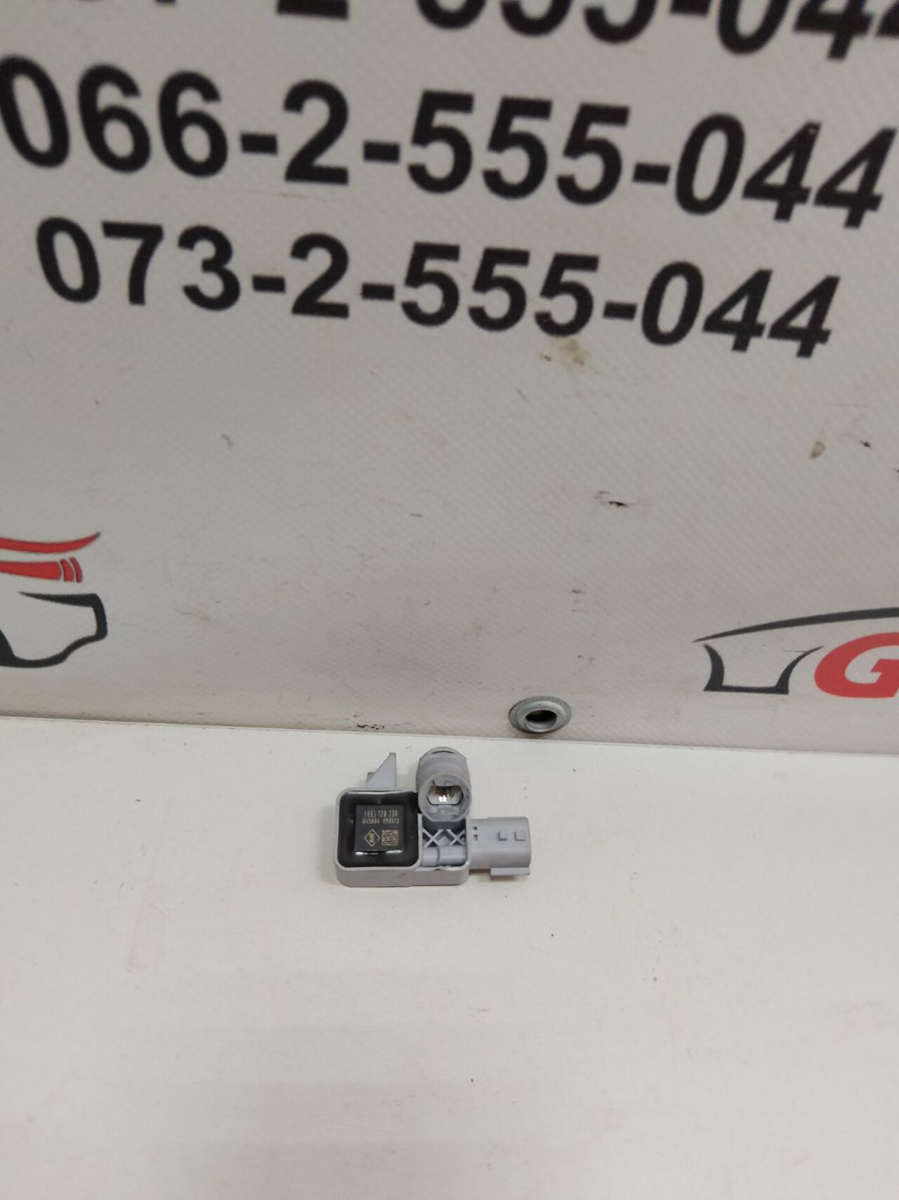 Б/У Датчик удару AirBag RENAULT SCENIC III XMO М111 988312833R