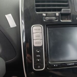 Б/У Кнопки управління магнітолою ліва NISSAN LEAF 28395-3NA3A