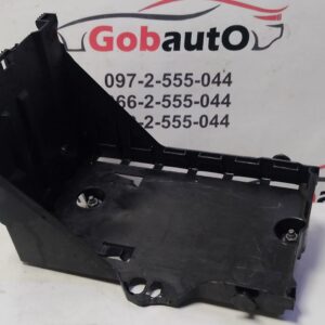 Б/У Корпус підставка АКБ нижня частина  PEUGEOT 3008 9689002180