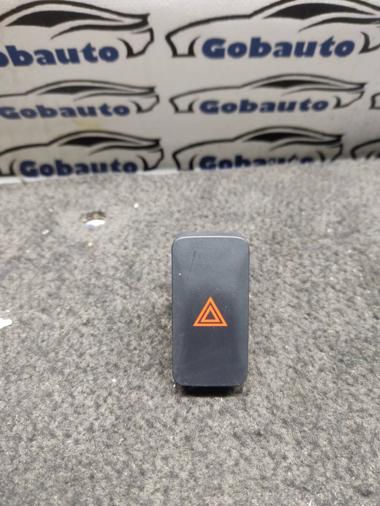 Б/У Кнопка аварійки NISSAN LEAF 25290-3NA0A