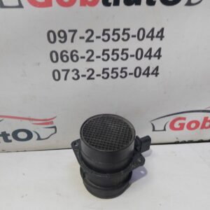 Б/У Витратомір повітря  VOLKSWAGEN PASSAT B6 0281002735