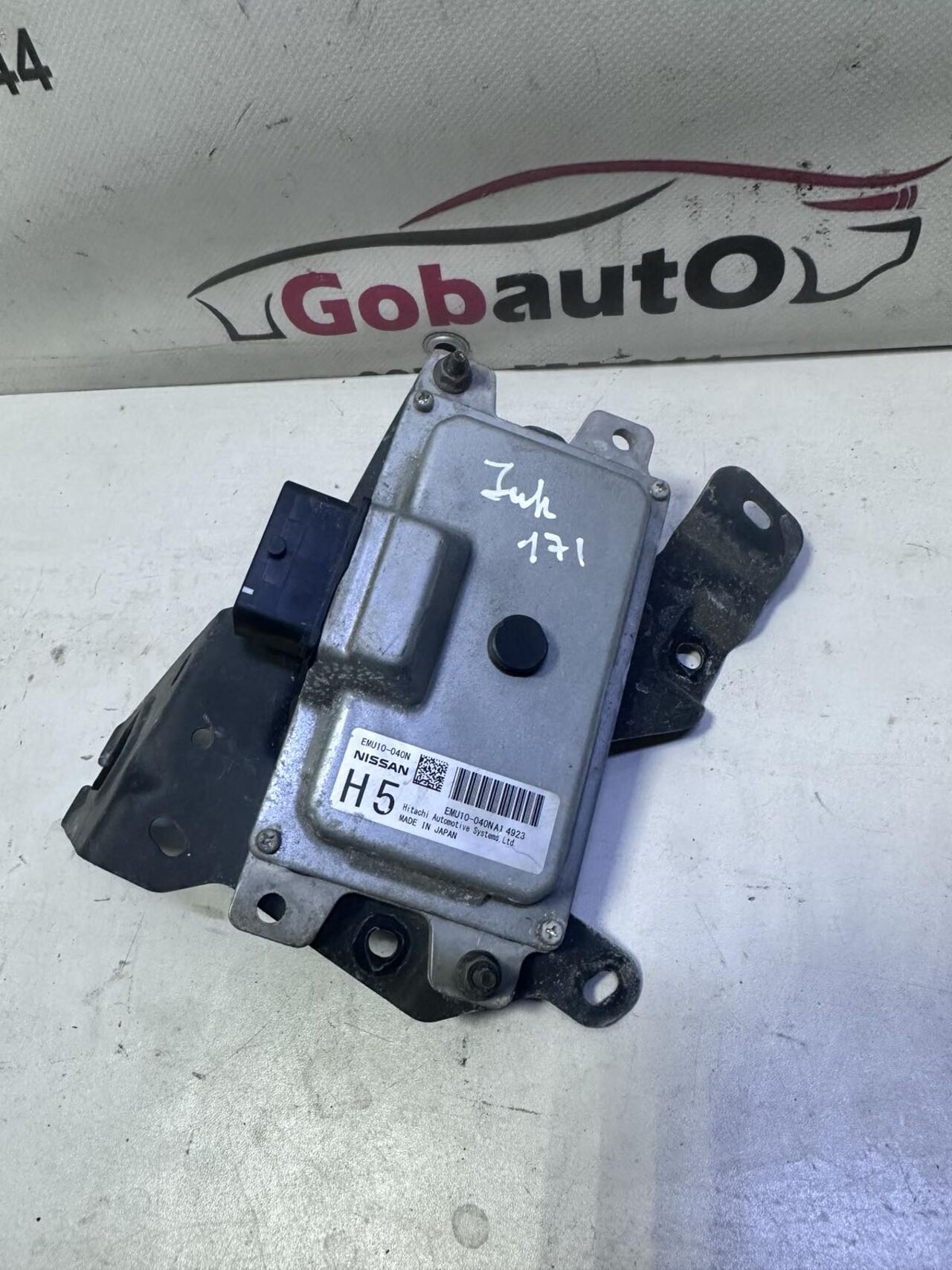 Б/У Блок управління коробкою передач 1.2 NISSAN JUKE EMU10040N