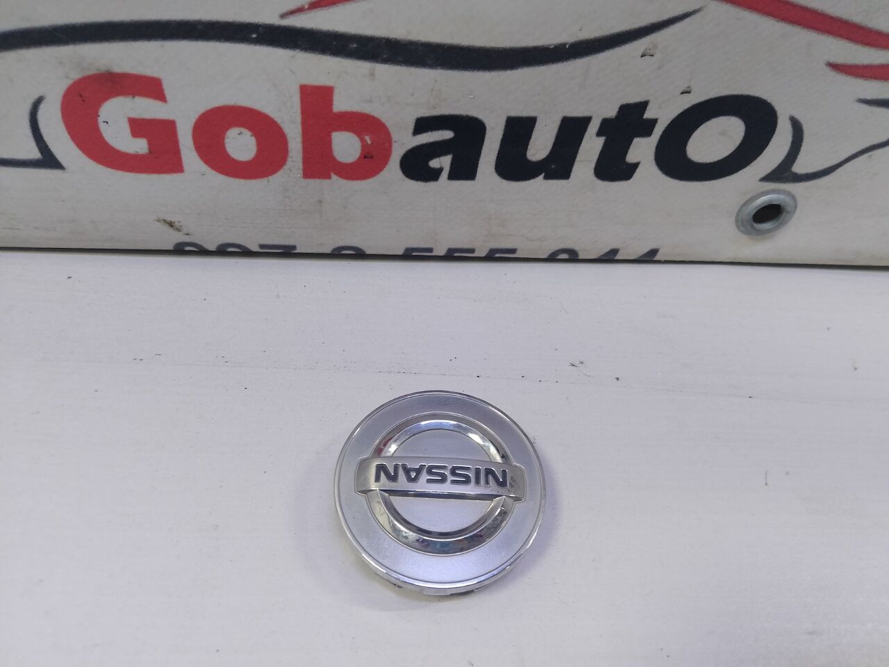 Б/У Заглушка колісного диску NISSAN LEAF 40343AU51A