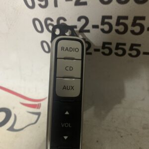 Б/У Кнопки управління магнітолою ліва (Англія) NISSAN LEAF 28395-3NA3A