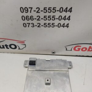 Б/У Бездротовий зарядний пристрій для телефону  TESLA MODEL Y M4 1755100-00-D