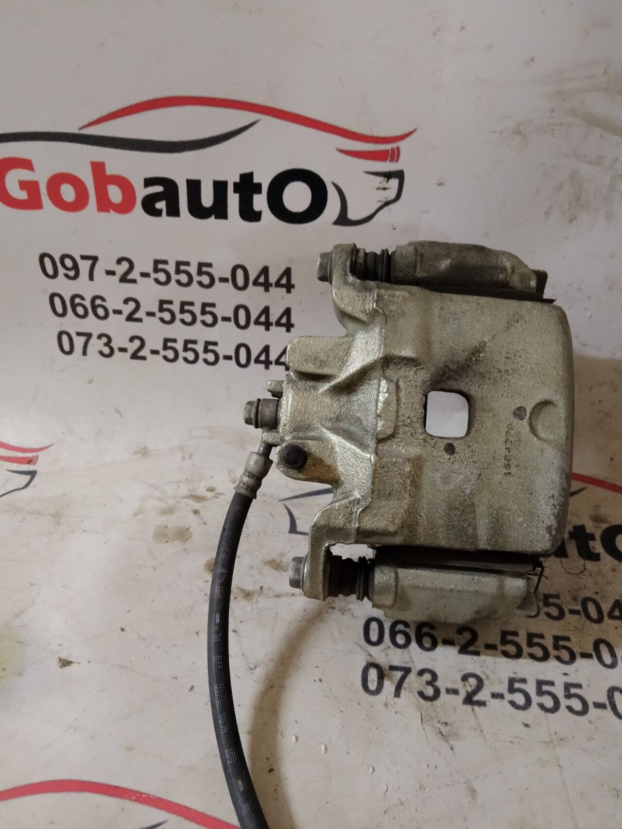 Б/У Супорт перед правий 1циліндр NISSAN LEAF 410011VA0B