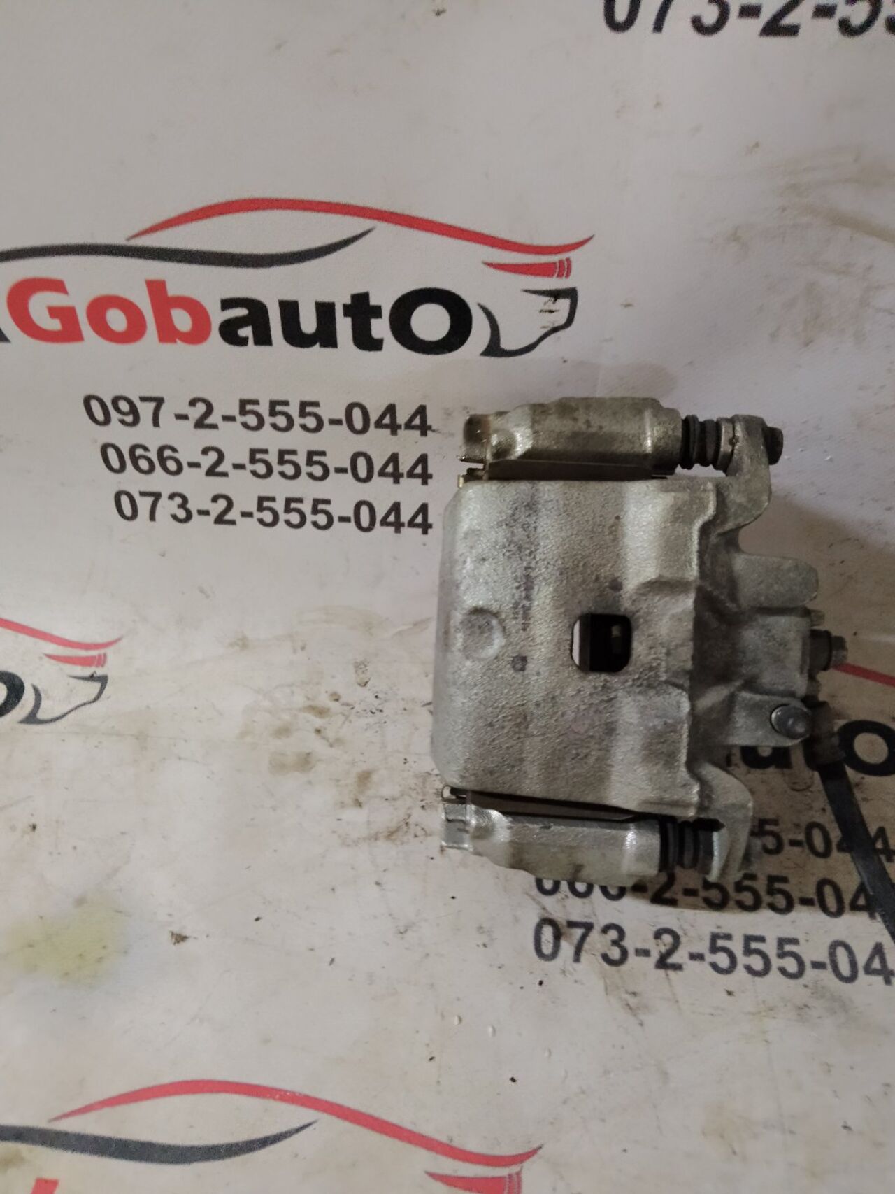 Б/У Супорт перед лівий 1 циліндр NISSAN LEAF 410111VA0B