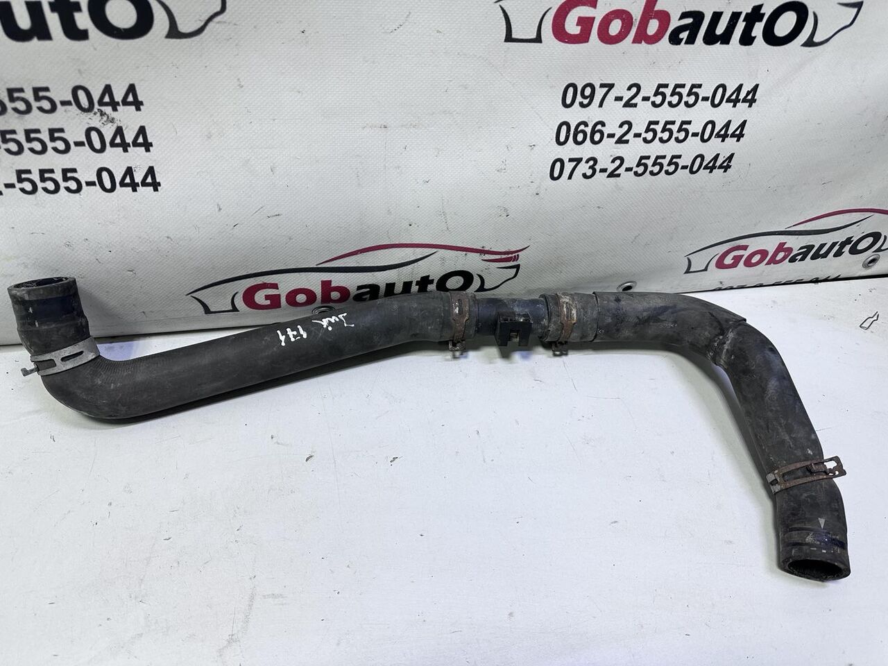 Б/У Патрубок основного радіатора 1.2 турбо бенз нижній NISSAN JUKE 21537JD00A