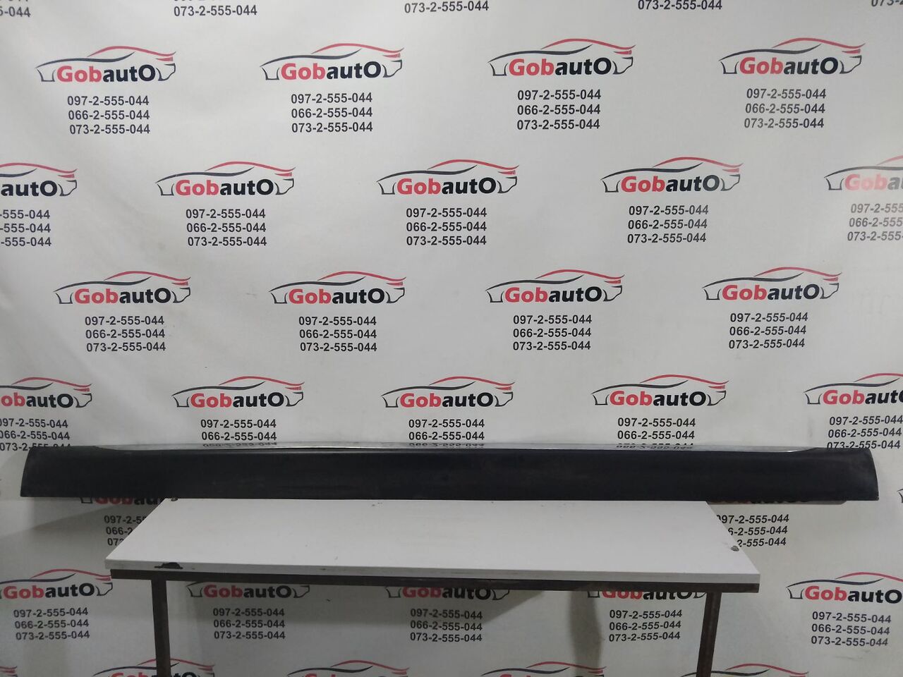 Б/У Накладка порога хром права PEUGEOT 3008 96857830XT