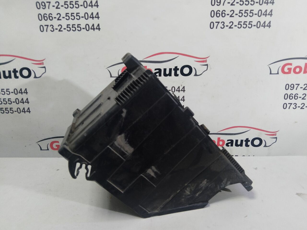 Б/У Корпус кришка АКБ верхня частина PEUGEOT 3008 9687472580