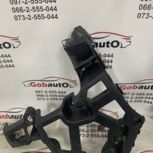 Б/У Кронштейн бампера заднього правий хетчбек RENAULT MEGANE III 850440006R