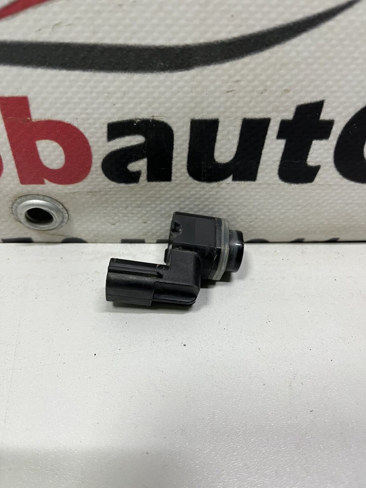 Б/У Датчик сигнализації паркування ( партронік) NISSAN QASHQAI J11 M 135 284384EA0A