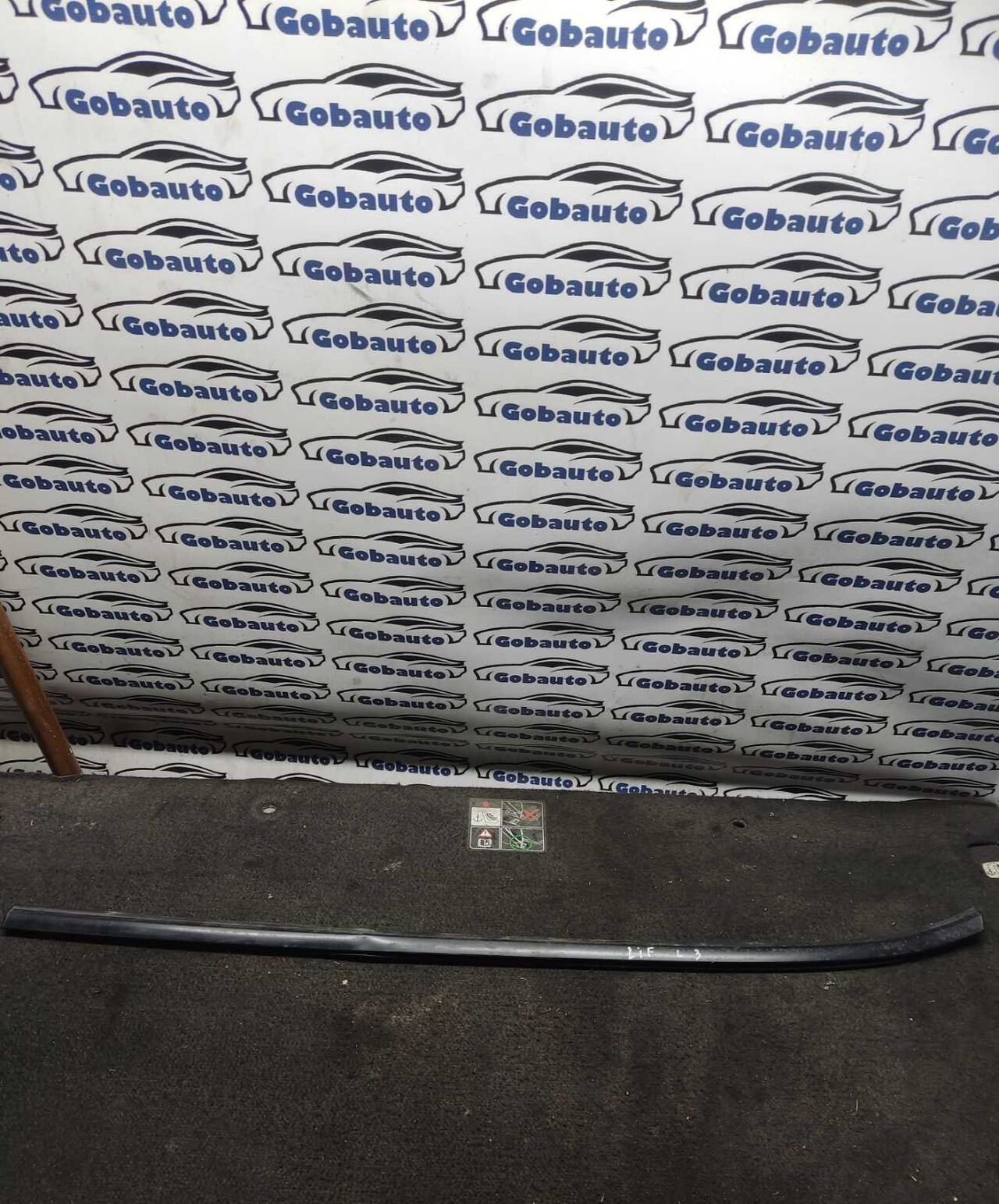 Б/У Молдинг двері задньої лівої NISSAN LEAF 82821-3NK0A