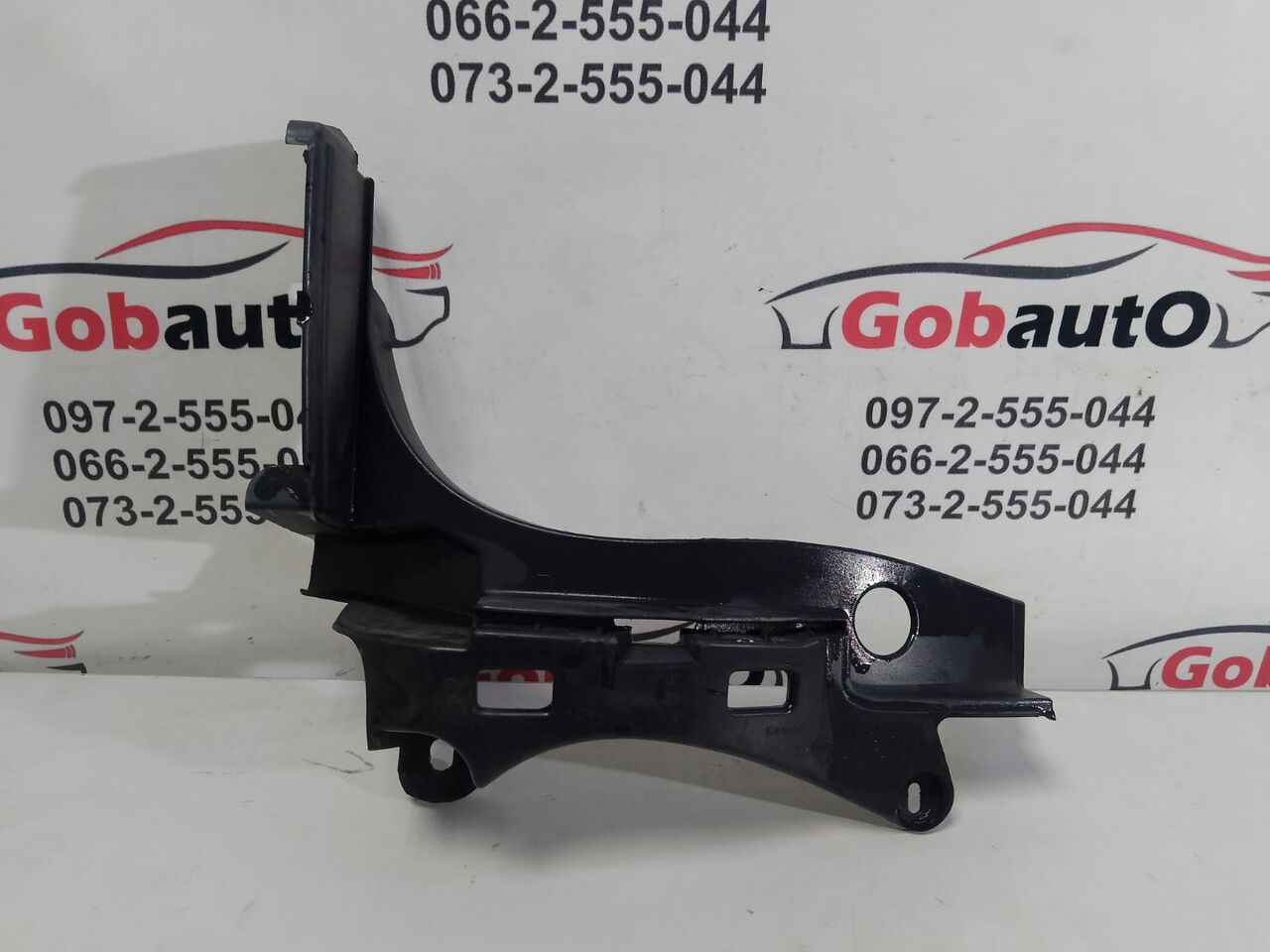 Б/У Кронштейн кріплення заднього бампера правий PEUGEOT 3008 9685552477