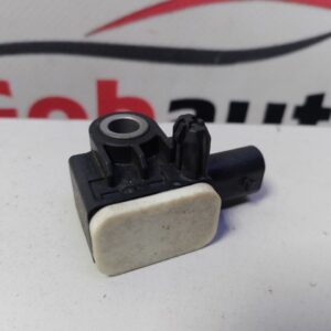 Б/У Датчик удару подушки безпеки перед MERCEDES BENZ CLA 200D SP A1668210151