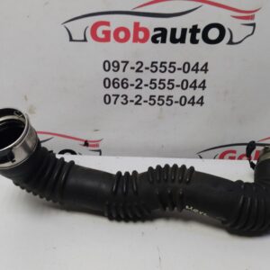 Б/У Патрубок інтеркулера правий 2