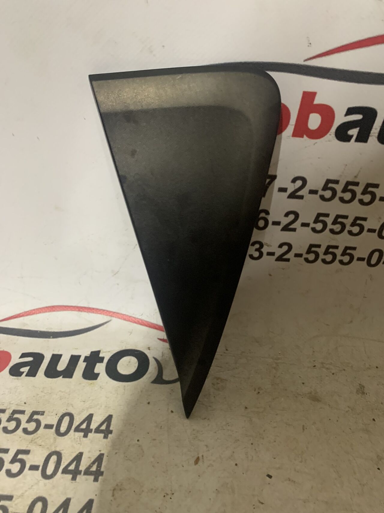 Б/У Трикутник заглушка заднього крила ліва NISSAN LEAF 78127-3NA0A