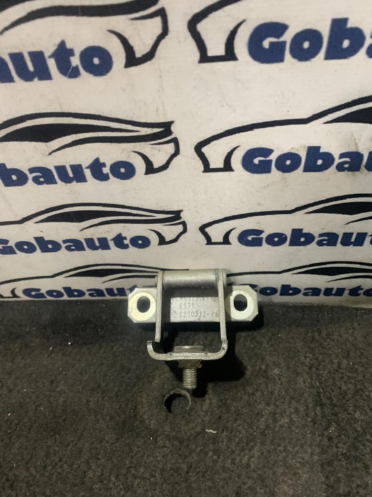 Б/У Петля кришки багажника HB RENAULT MEGANE III M617219