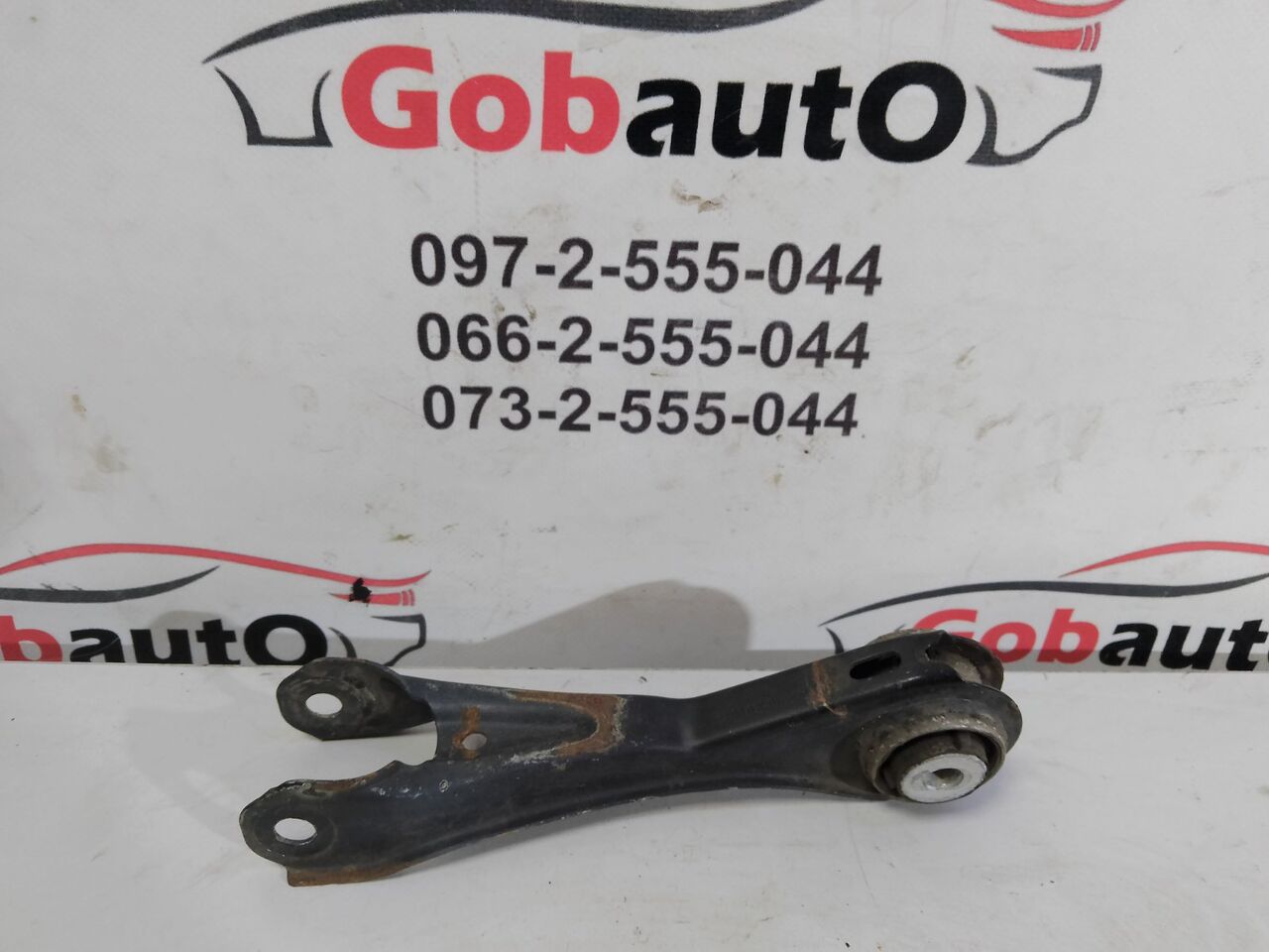 Б/У Важіль задньої підвіски поперечний нижній правий/лівий MERCEDES BENZ CLA 200D SP A2463500053